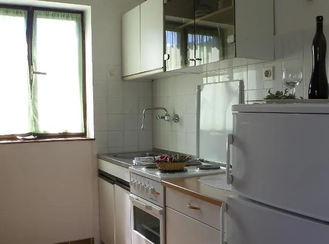 Pasman 14788c Mali Pašman