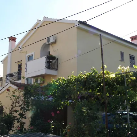 Pasman 14788c Mali Pašman